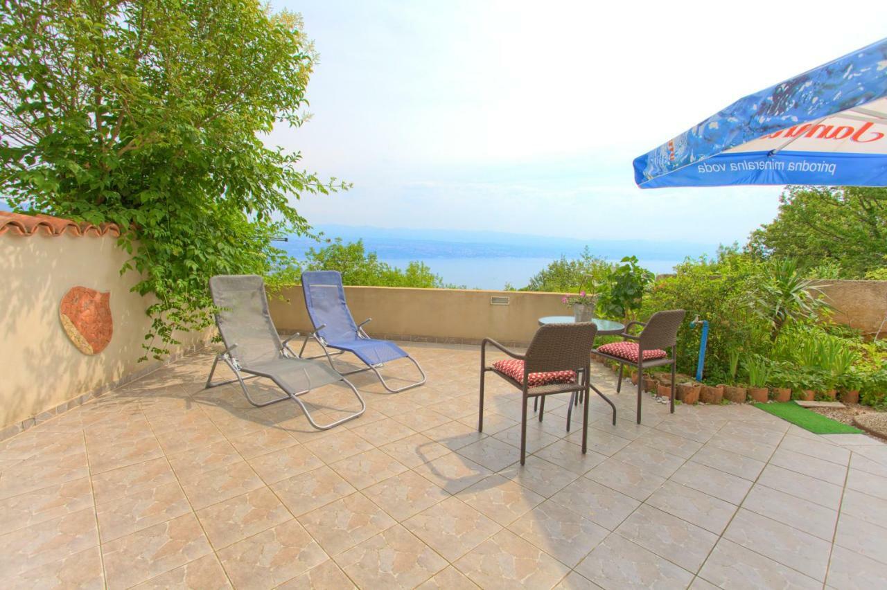 Apartments Rita Lovran Ngoại thất bức ảnh